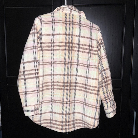 Universal Thread shacket - Picture 6 of 6